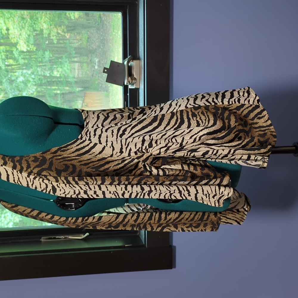 Isabella Rodriguez Women's Vest Animal print Size Small